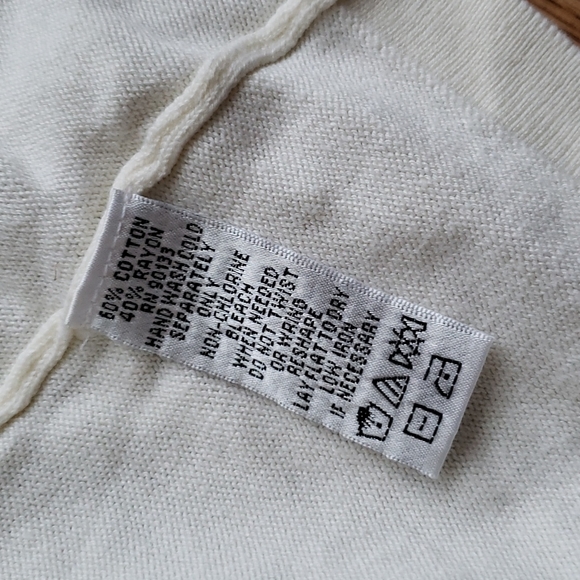 (S) Joan Rivers Rayon Blend Comfortable Soft V Neck Cardigan Cottagecore - Picture 4 of 9